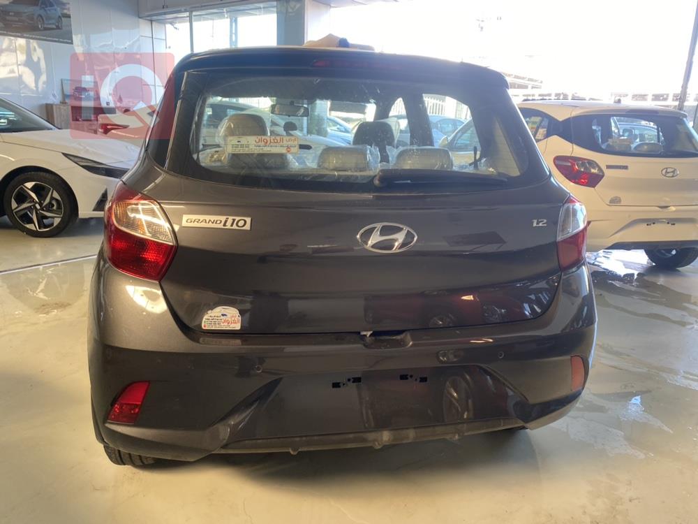 هیوندای گراند i10